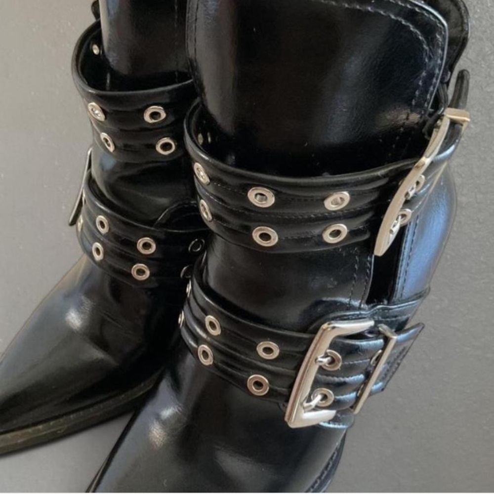 Black Buckle-Strap Pointed Toe Ankle Boots - Women - Picture 3 of 5